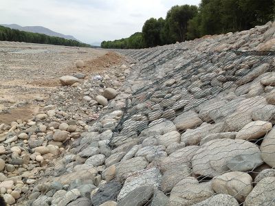 石籠網應用于西湖治理工程施工